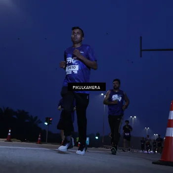Runner Photo 7311808