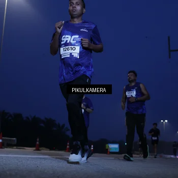Runner Photo 7311842