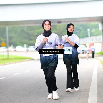 Runner Photo 7311859