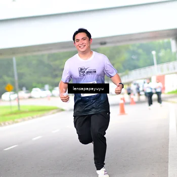 Runner Photo 7311863