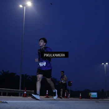Runner Photo 7311972