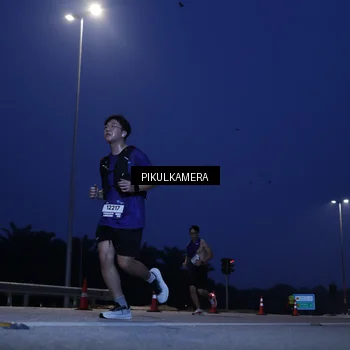 Runner Photo 7311984