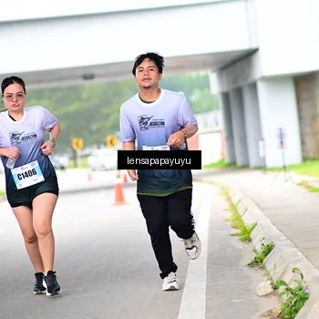 Runner Photo 7312024