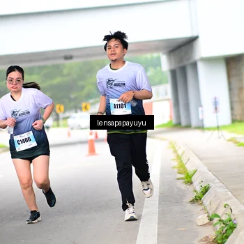 Runner Photo 7312027