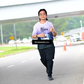 Runner Photo 7312150