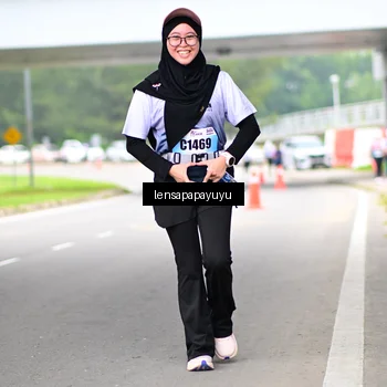 Runner Photo 7312349