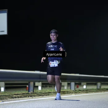 Runner Photo 7312351