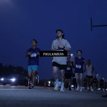 Runner Photo 7312396