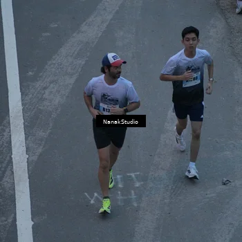Runner Photo 7312408