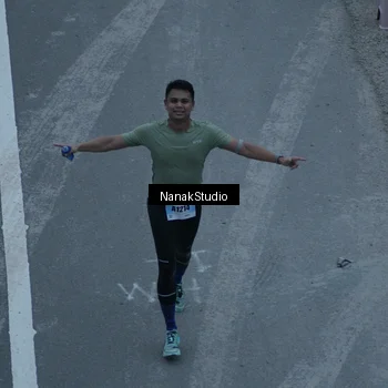Runner Photo 7312454