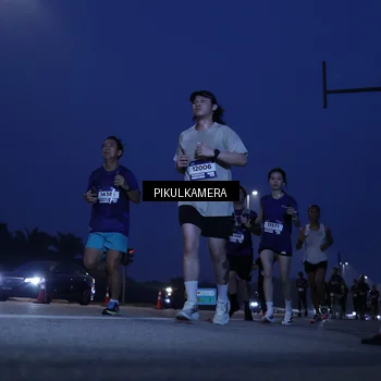 Runner Photo 7312459