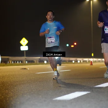 Runner Photo 7312475
