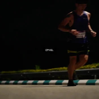 Runner Photo 7312477