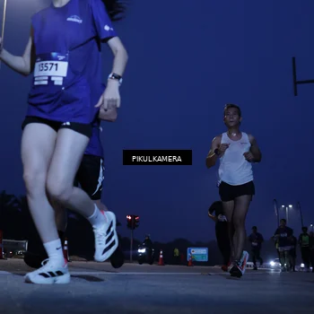 Runner Photo 7312485