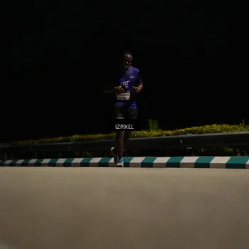 Runner Photo 7312490
