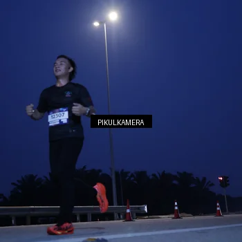 Runner Photo 7312507