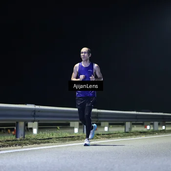 Runner Photo 7312530