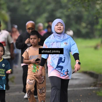 Runner Photo 7312536
