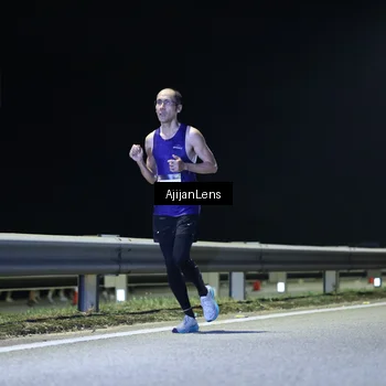 Runner Photo 7312540