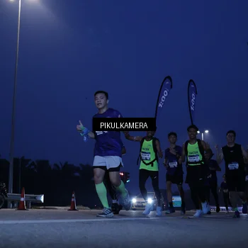 Runner Photo 7312551