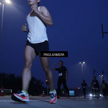 Runner Photo 7312561