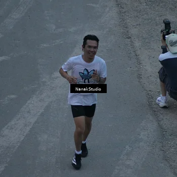 Runner Photo 7312572
