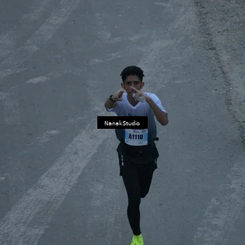 Runner Photo 7312595