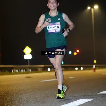 Runner Photo 7312639