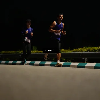 Runner Photo 7312672