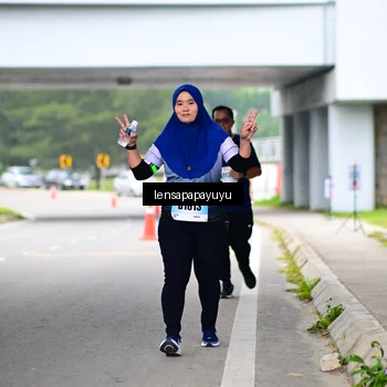 Runner Photo 7312677