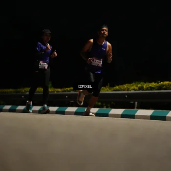 Runner Photo 7312698