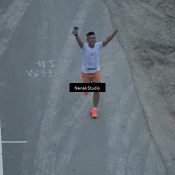 Runner Photo 7312711