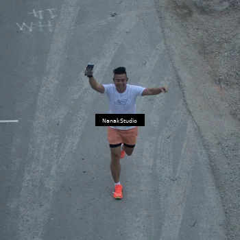 Runner Photo 7312713
