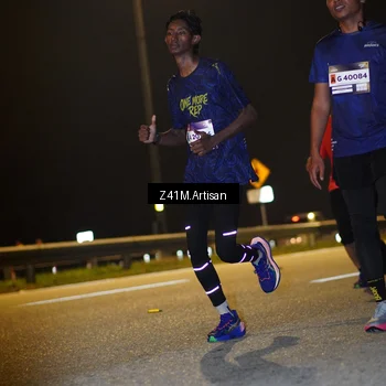 Runner Photo 7312724