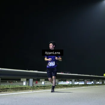 Runner Photo 7312726