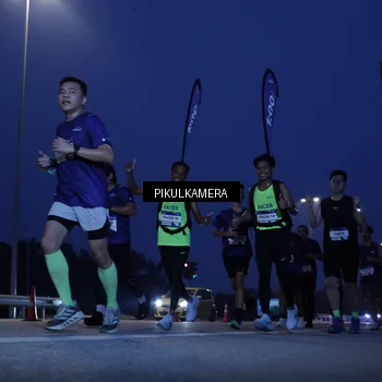 Runner Photo 7312729