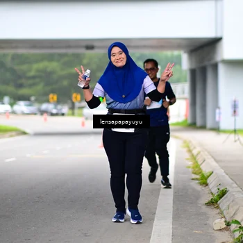 Runner Photo 7312734