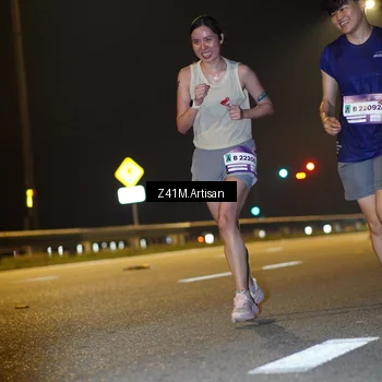 Runner Photo 7312754