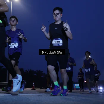 Runner Photo 7312762