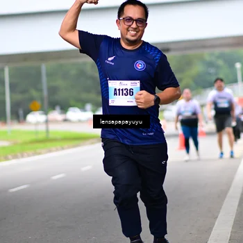 Runner Photo 7312774