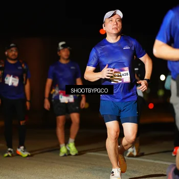 Runner Photo 7312812