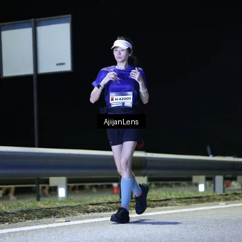 Runner Photo 7312816