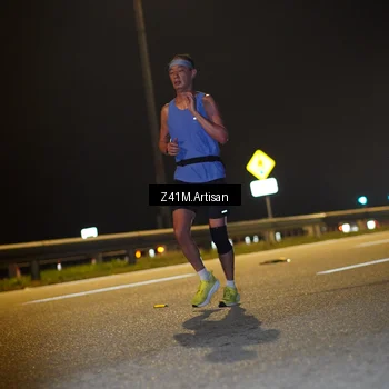 Runner Photo 7312873
