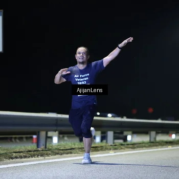 Runner Photo 7312881
