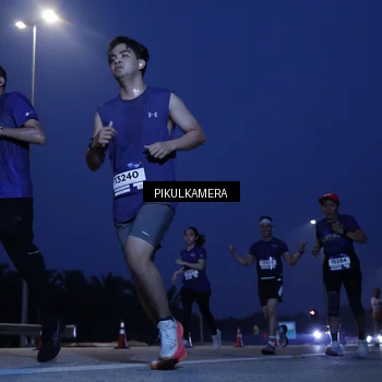 Runner Photo 7312886