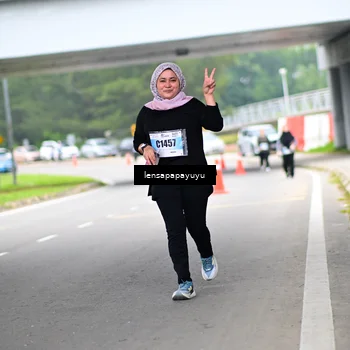 Runner Photo 7312893