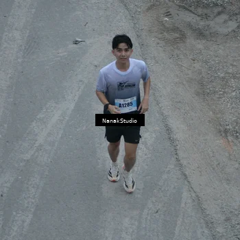 Runner Photo 7312916