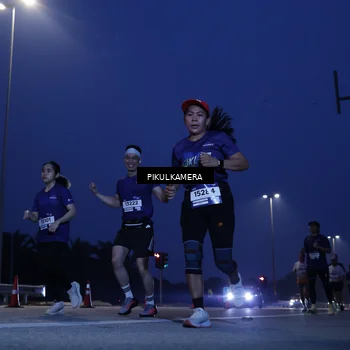 Runner Photo 7312920