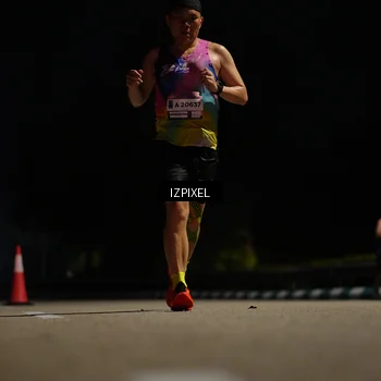 Runner Photo 7312936