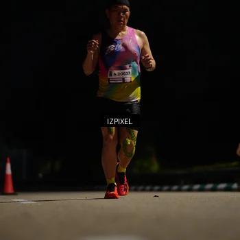 Runner Photo 7312937